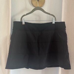 Lululemon Pace Rival Long skirt size 10. Black Like new. No wear at all.